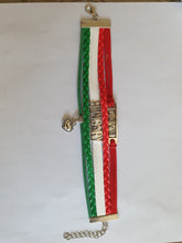 Load image into Gallery viewer, 5001-Karkötő /Wrist Band Hungary Souvenir NagyKereskedés